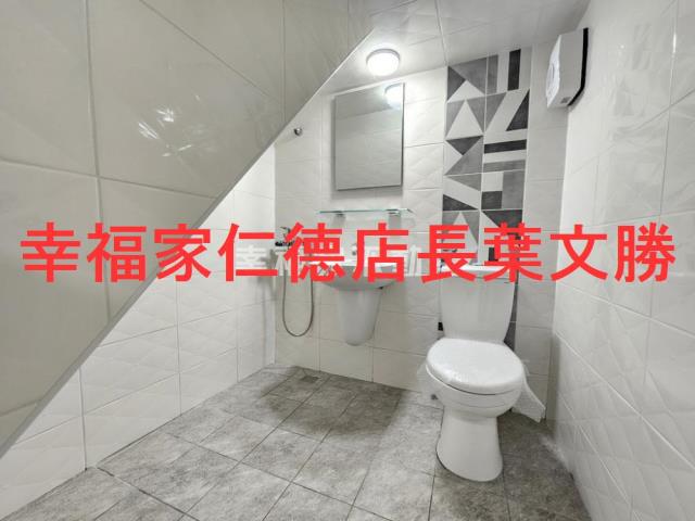 台南東區透天-8