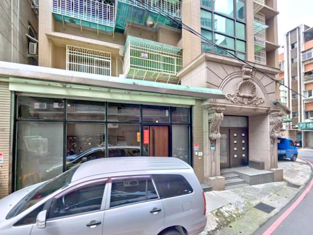 蘆洲華廈法拍-10