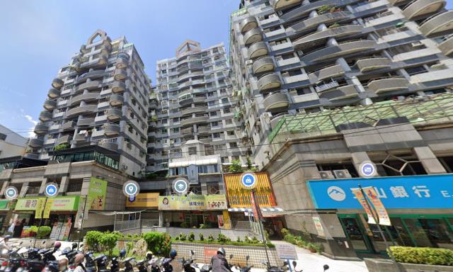 前鎮拍賣大樓-3