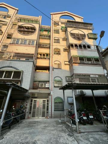 高雄岡山大樓拍賣-11