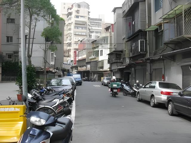 台北萬華法拍大樓-8