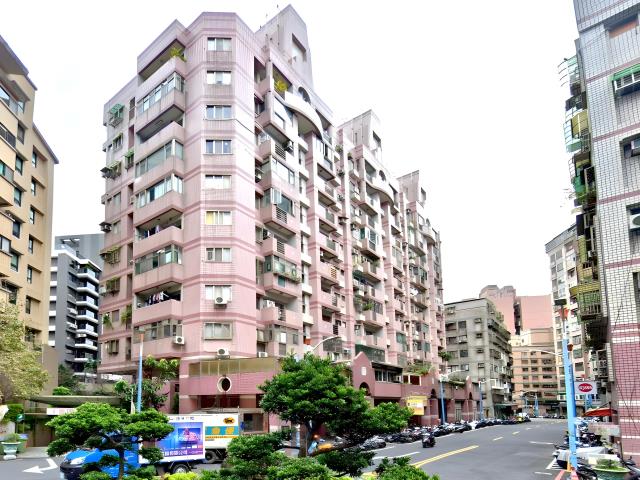 五股拍賣大樓-1