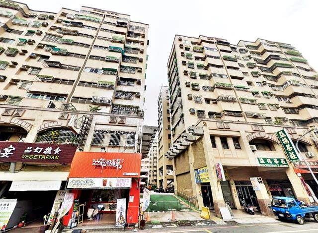 台南大道新城三房平車