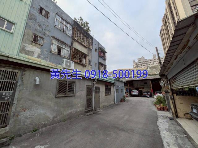 台中法拍透天-4