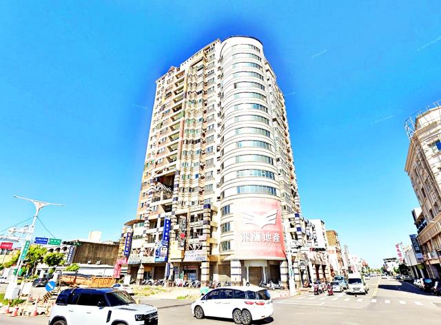 竹南鎮博愛街電梯三房