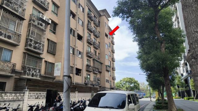 桃園桃園區法拍大樓-2