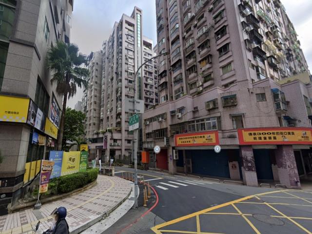 新北淡水大樓法拍-3