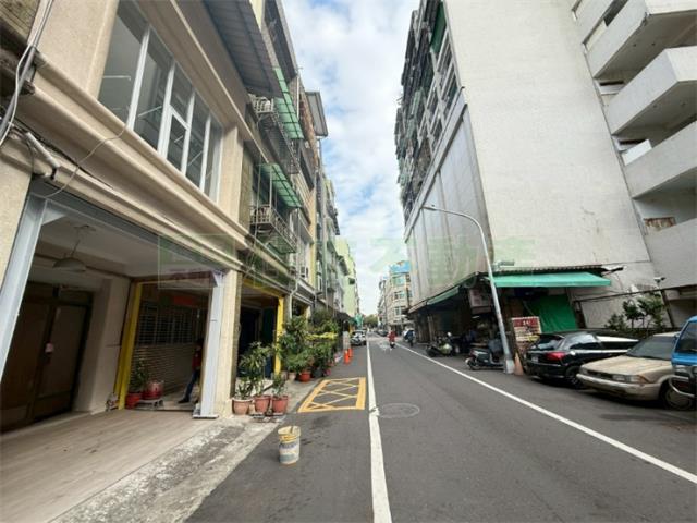 高雄鹽埕透天-14