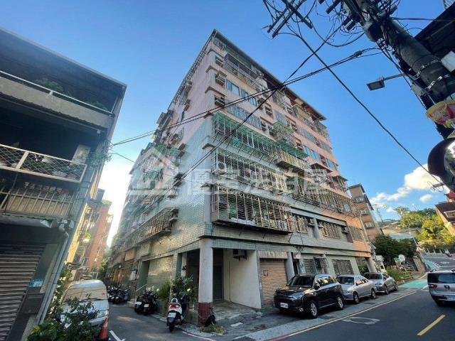 新北華廈法拍-1