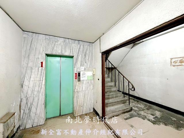 台南中西區華廈-12