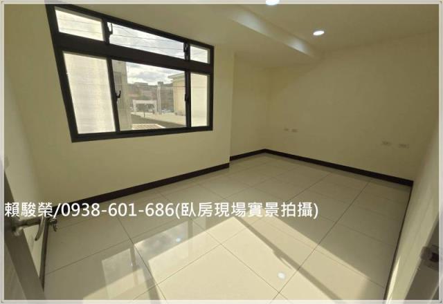 中壢體育園區邊間透天