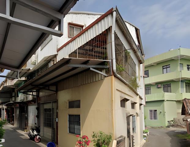 高雄旗山法拍透天-2