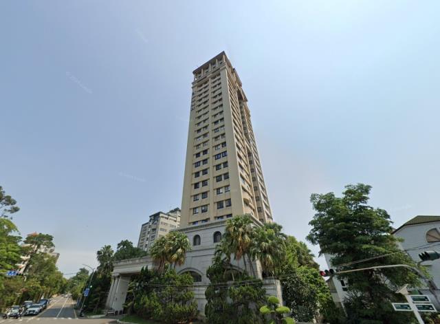 高雄鳥松拍賣大樓-3