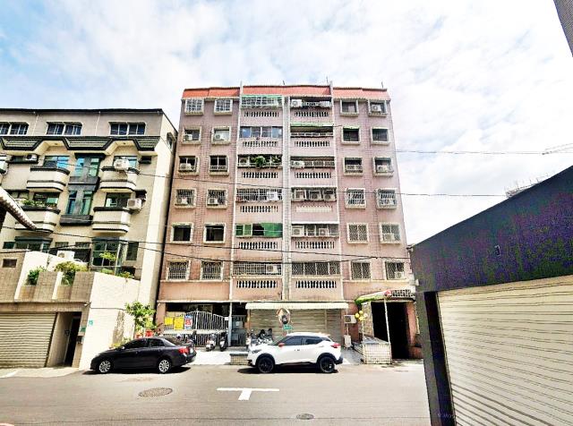 台南華廈法拍-3