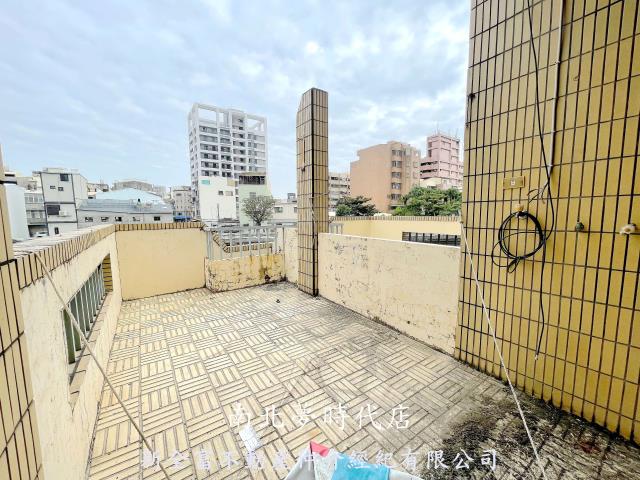 台南中西區透天-11