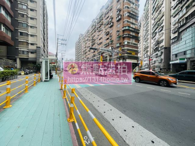 五股法拍大樓-11