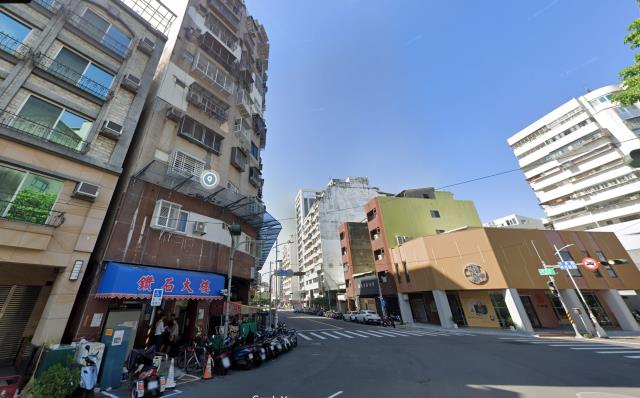 高雄鹽埕法拍大樓-9