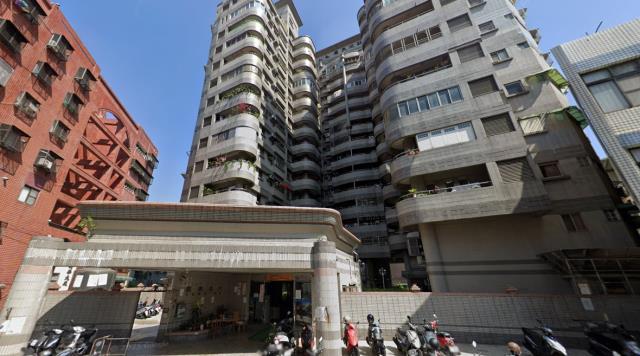 高雄三民區大樓法拍-3