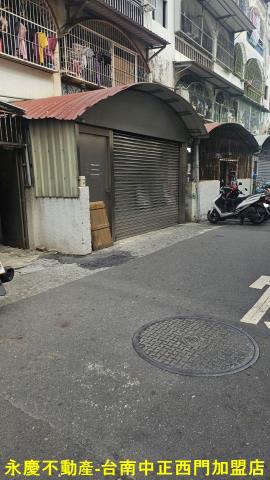 台南東區公寓-11