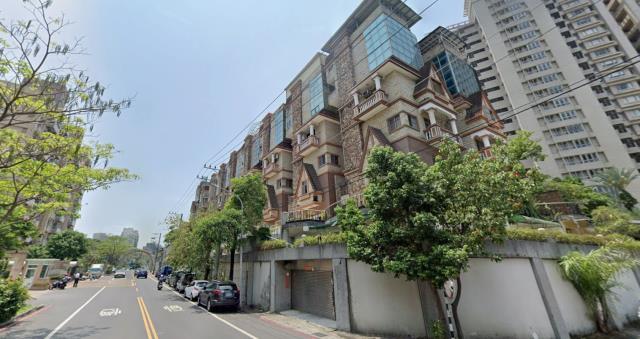 鳥松透天法拍-3