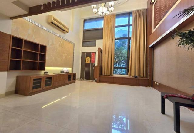 蘆竹光明國小電梯別墅