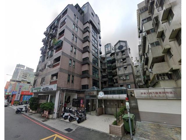 台中北屯華廈法拍-2