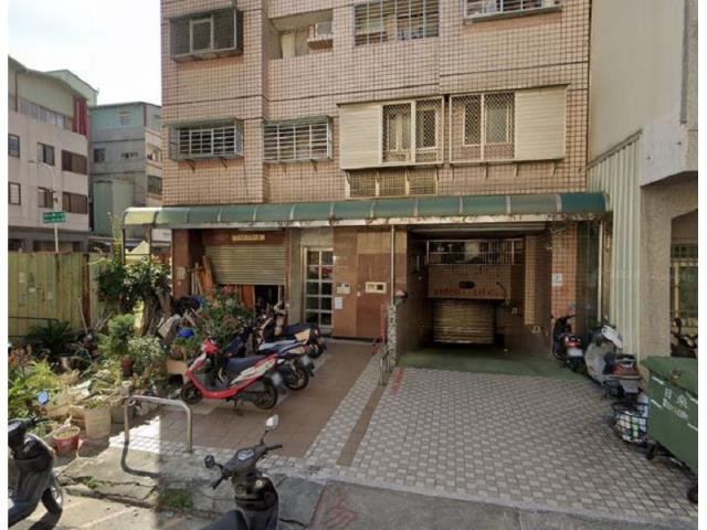 西屯華廈法拍-4