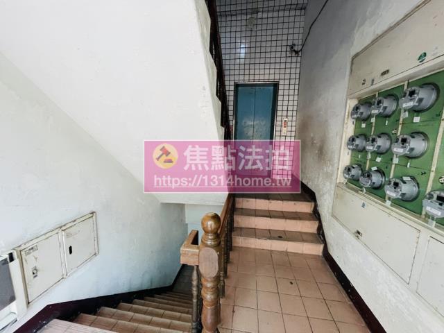 新北大樓法拍-9