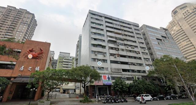 高雄拍賣大樓-8