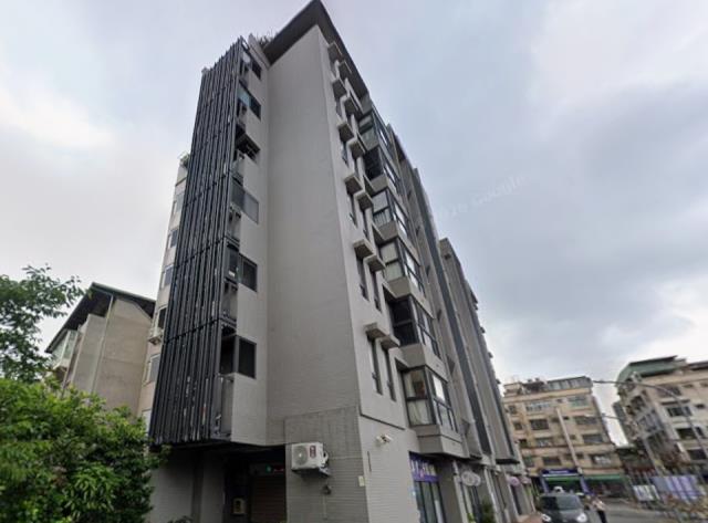 新北板橋拍賣華廈-3