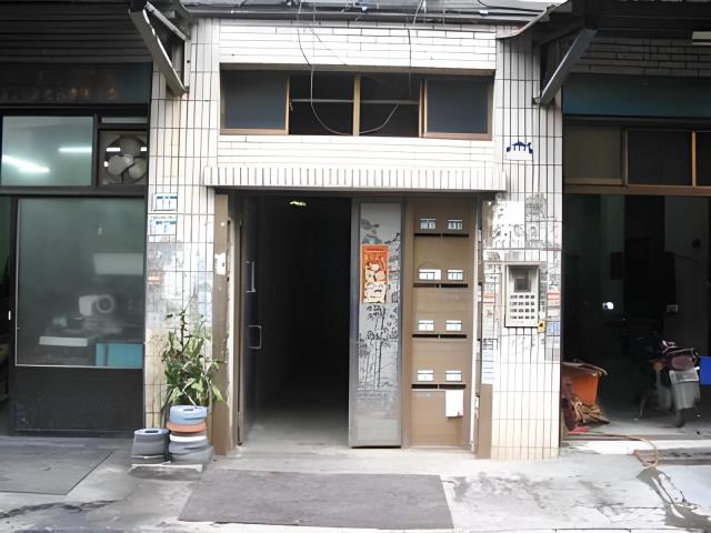 新北新莊拍賣公寓-1