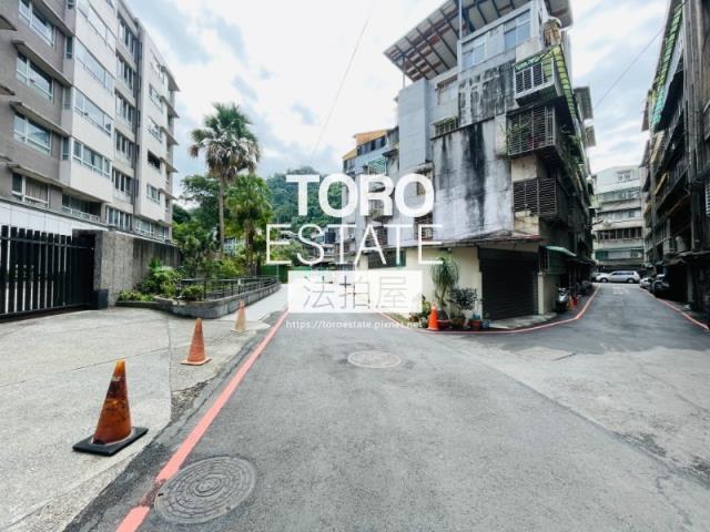 新店拍賣華廈-8