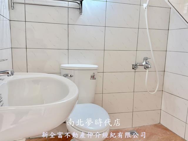 台南新市透天-9