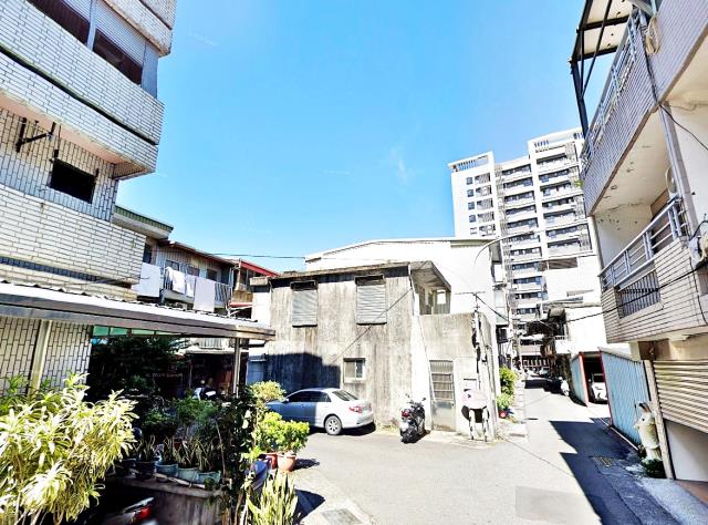 羅東鎮純精路二段透天