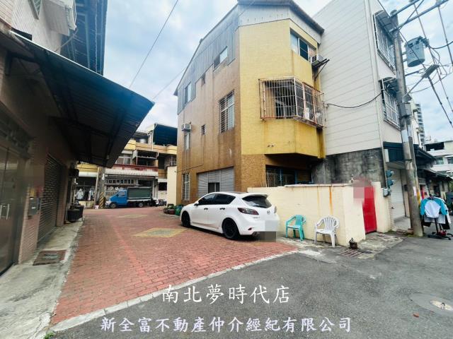 台南東區透天-4