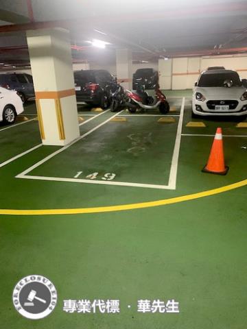 龜山拍賣大樓-8