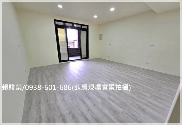 平鎮陸橋南路活巷透天