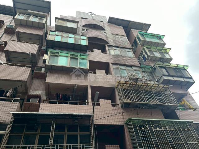 基隆信義區拍賣華廈-1