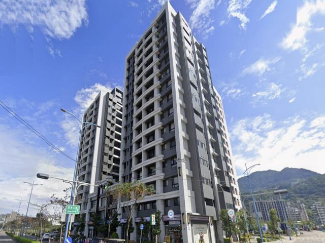 新北八里法拍大樓-2