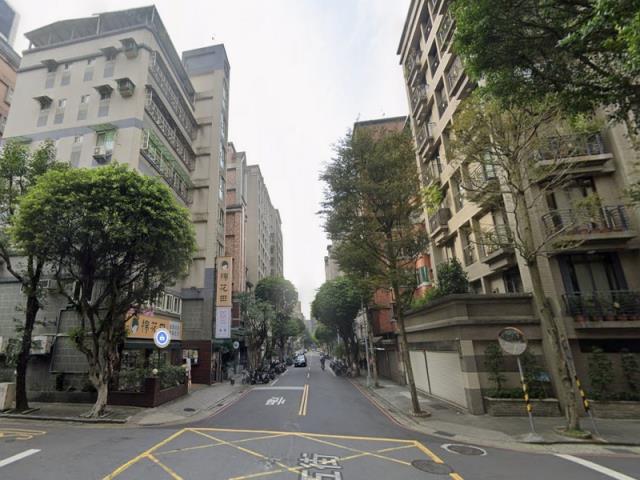 新店拍賣華廈-4