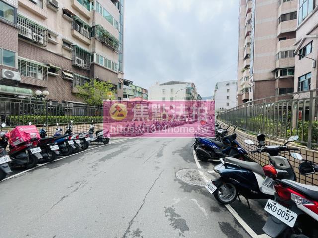 五股法拍大樓-10