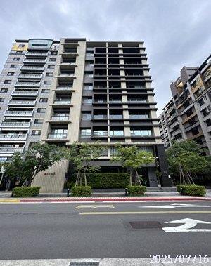 內湖法拍華廈-1