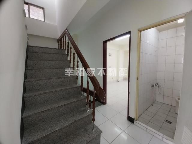 台南歸仁店面-14