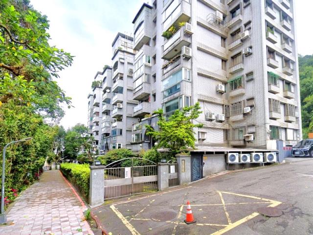 台北信義區華廈法拍-4