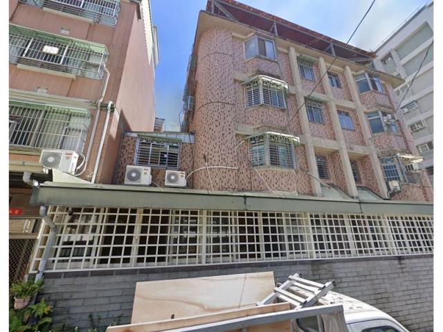 潭子透天法拍-6