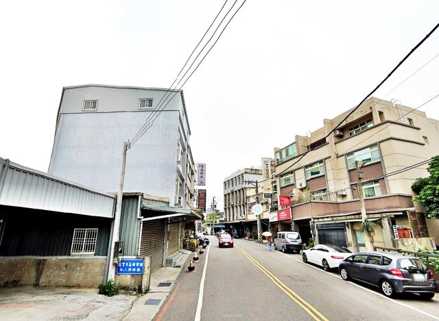 新豐鄉光明街車庫透天