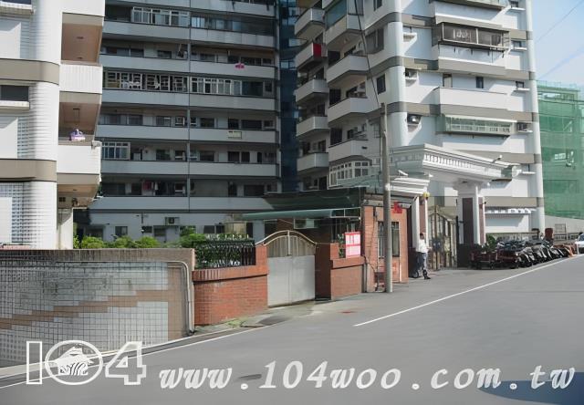 安樂區大樓法拍-2