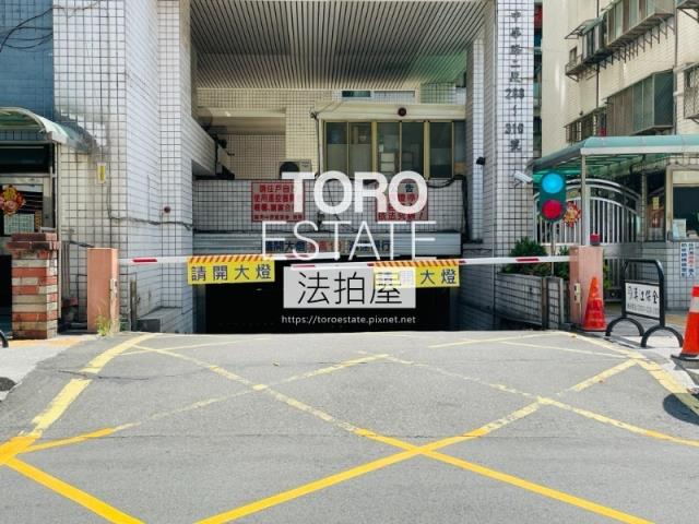 新北新莊拍賣大樓-5