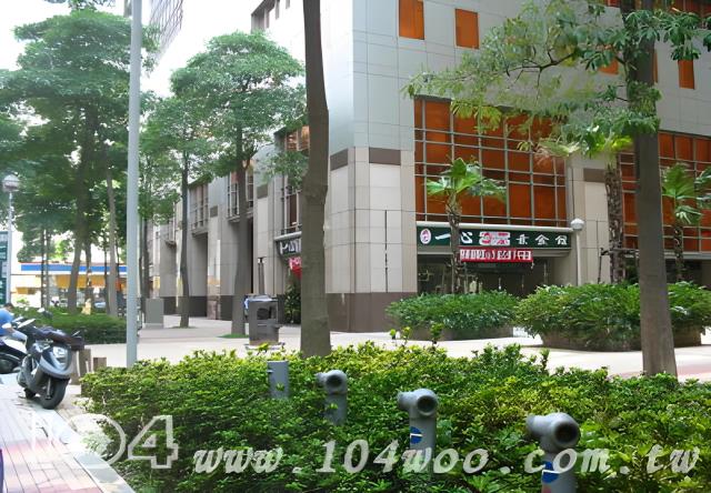 新北大樓法拍-10