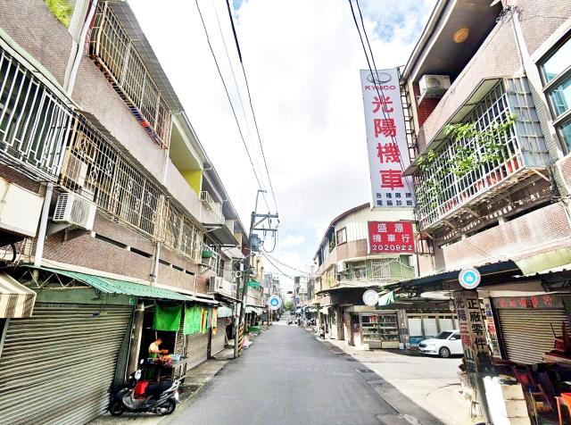 永康區中正路市場透天